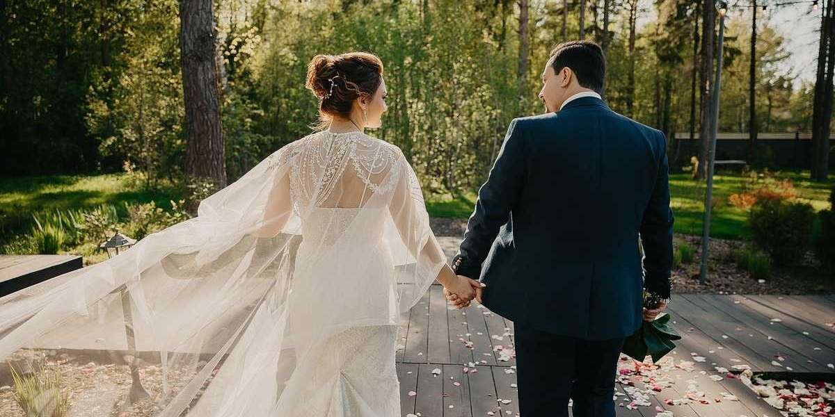 Ведучий на весілля Київ.