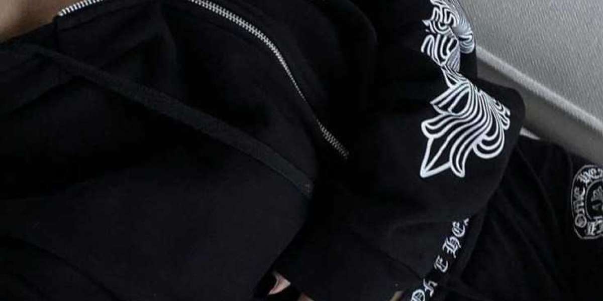Oversized Fashion Trends in Chrome Hearts Hoodies